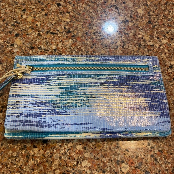 ****CLEARANCE SALE****NWT HOBO LEATHER WALLET - Picture 3 of 9